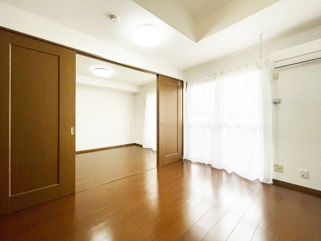ウィルモア夷山　Ｂ棟 リビング