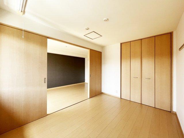 サンライズ 室内