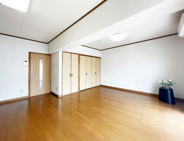 天神マンション　1号棟 リビング