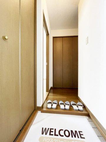 ルミナス山城　B棟 玄関