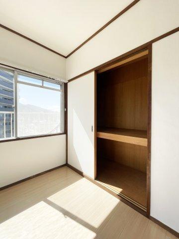 宮内ハイツ 収納