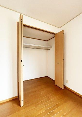 ルミエール A棟 収納