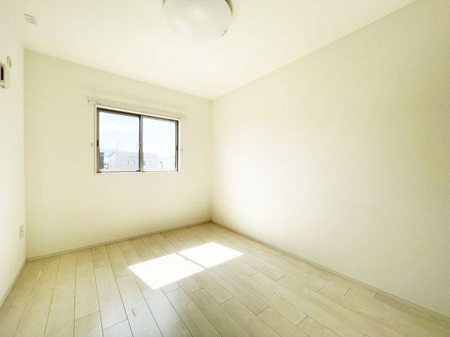 イマジン春日 リビング