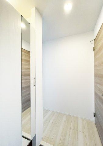 エル・ソル南庄町 玄関