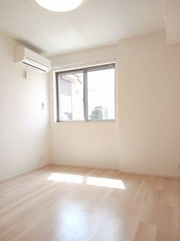 エトワール・イリゼ　Ｂ（103） 部屋画像