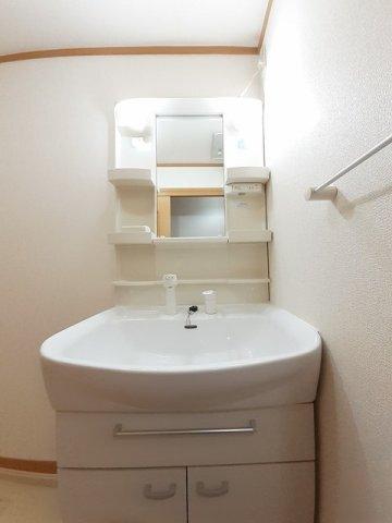 シャン・ド・フルール　Ｂ 部屋画像