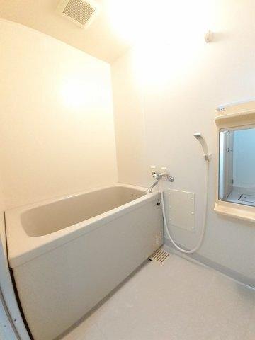シャンゼリゼ弐番館 部屋画像