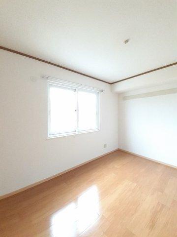 シャンゼリゼ弐番館 部屋画像