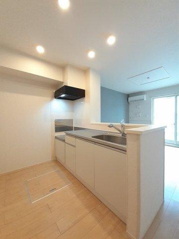 トビアスガーデン南沖洲Ｂ 部屋画像
