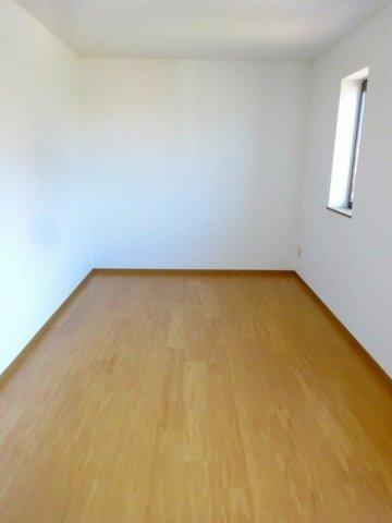 グランディール矢三Ａ 部屋画像
