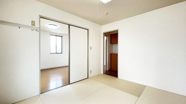 シャーメゾン沖洲　５番館 リビング