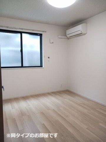 ポルト・ボヌールＫ　Ⅰ（102） 部屋画像