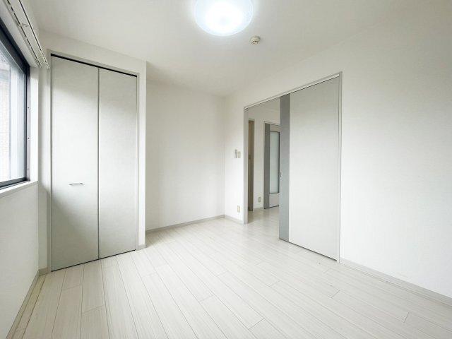 シャーメゾン八万　5番館 リビング