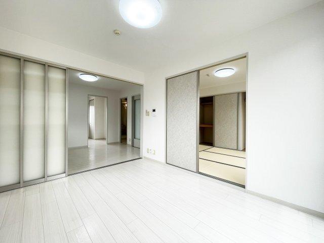 シャーメゾン八万　5番館 リビング