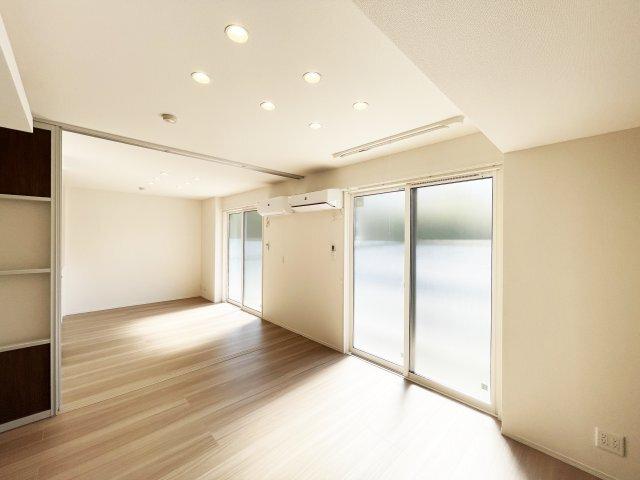 ヴェルチュ南庄町 リビング