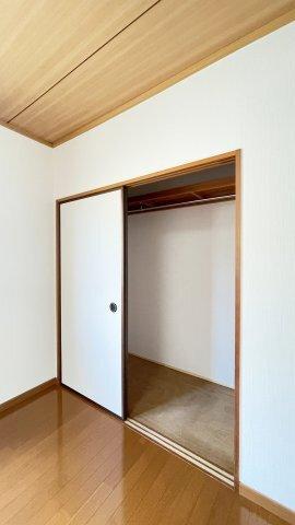 ファミール田宮 収納