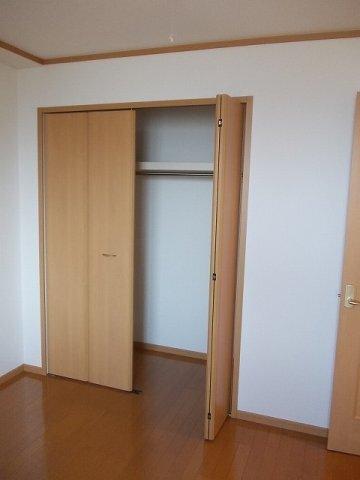 ヴィラージュ・コート（201） 部屋画像