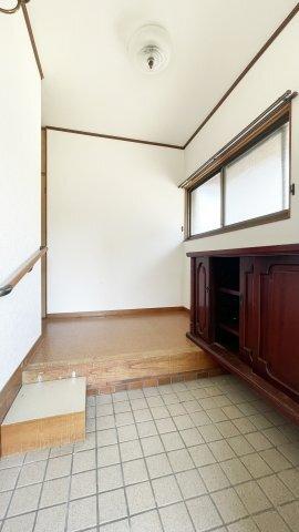 撫養町木津字南川屋482-20　借家 玄関