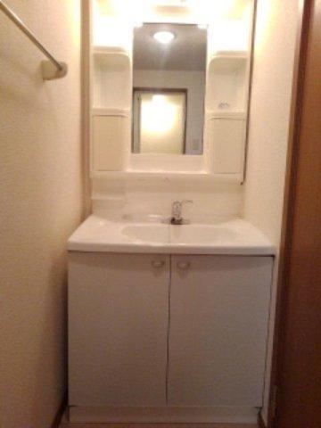 グランディ−ル　Ｈ 部屋画像