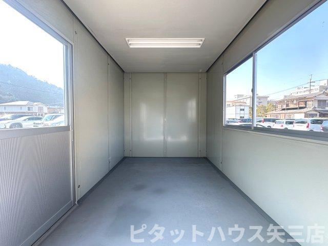 南蔵本倉庫 リビング