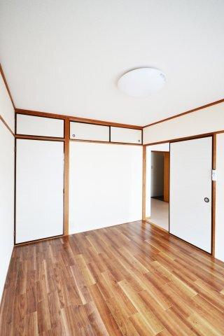 イータウン矢三Ⅰ 室内