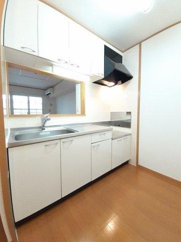 ドゥ・プルミエール　Ｂ（202） 部屋画像