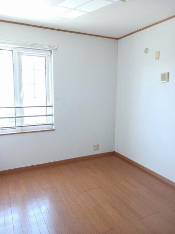 グレースガーデン　Ｂ 部屋画像