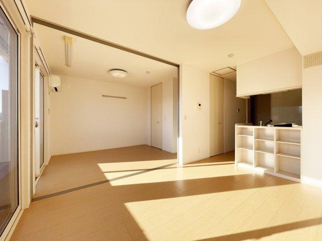浜の前マンション１３号棟 リビング