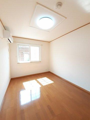 アルコバレ−ノ・ＰＳ　Ｂ 部屋画像