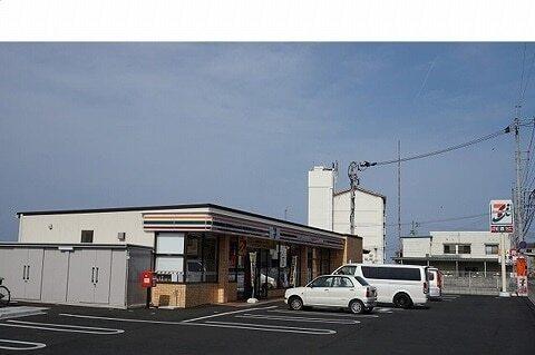 セブンイレブン津田４丁目店さん：750m