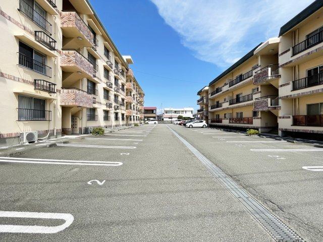 コォーリングマンションⅡ 駐車場