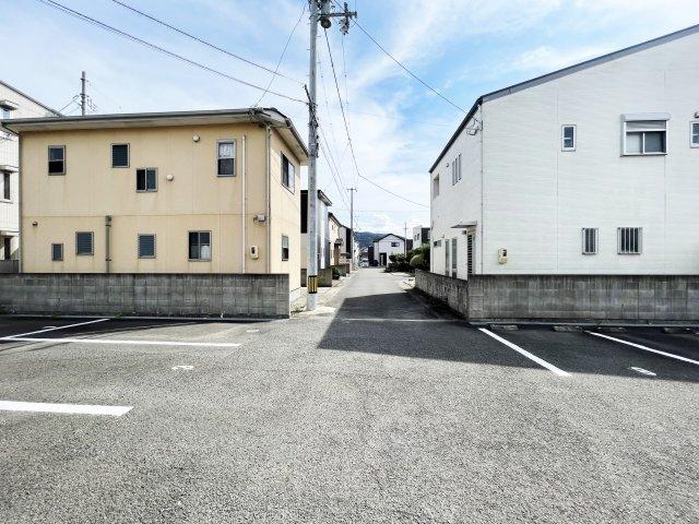 エーデルハイム　Ⅰ棟 駐車場