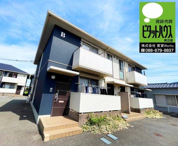 シャーメゾンピア　B棟 外観