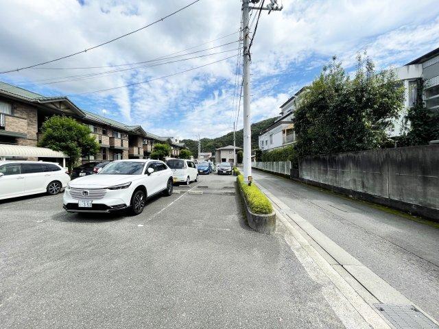 コーポK D棟 駐車場