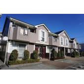 落ち着いた雰囲気の外観です