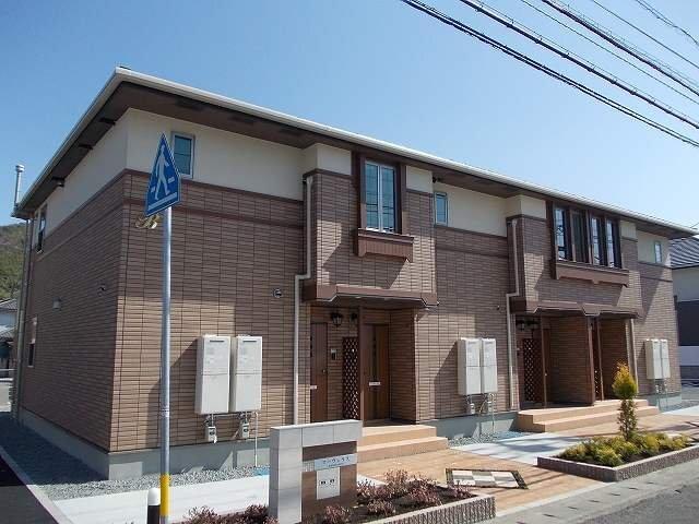 落ち着いた雰囲気の外観です