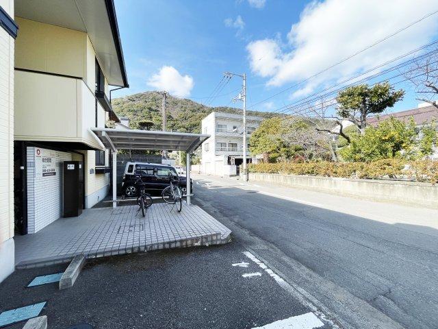 セジュールＭＩＹＡ 駐車場