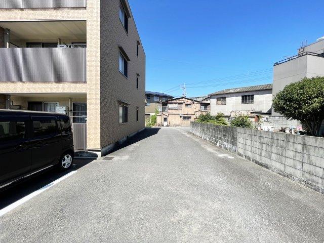 ボヌールピエス 駐車場