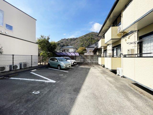 セジュールＭＩＹＡ（102） 駐車場