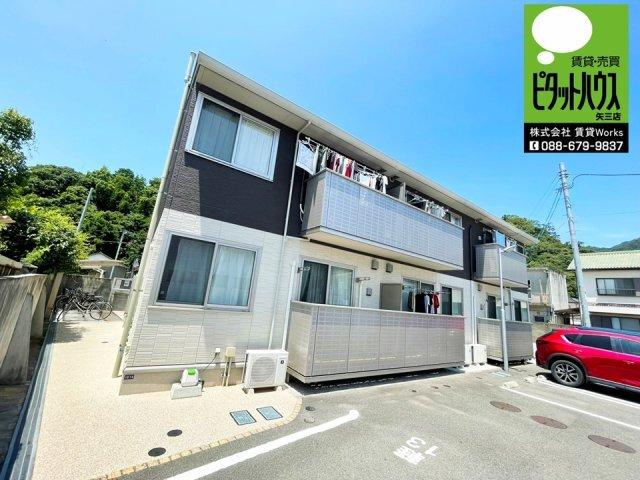 ボヌール城南 外観