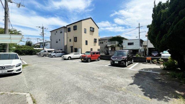 ビレッジ夢 駐車場