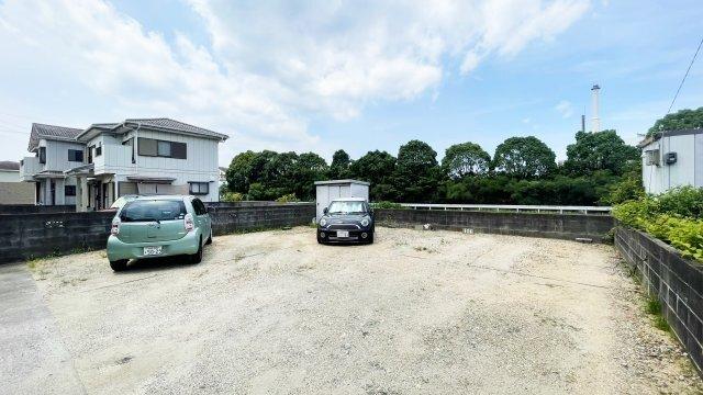 論田レインボーハイツ 駐車場