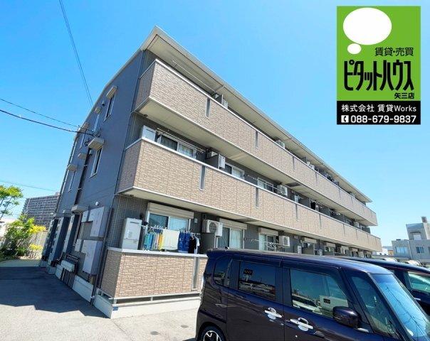 キャトルセゾン 外観