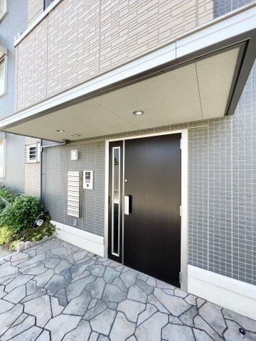 キャトルセゾン エントランス