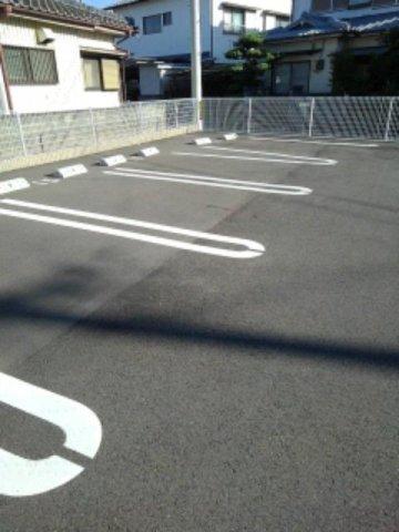 セミージャＢ 物件画像