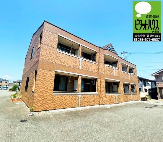 エクセルコート南島田 外観