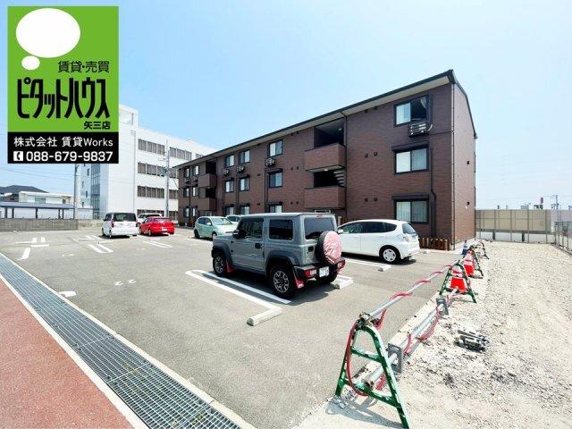 サンセール問屋町 外観