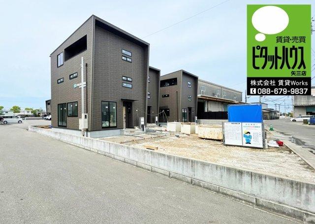 徳島駅より徒歩48分 新築 2階建の賃貸物件