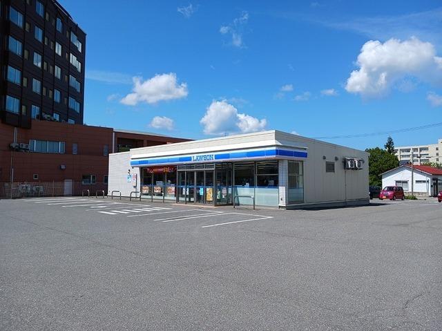 ローソン　下北駅前店：850m