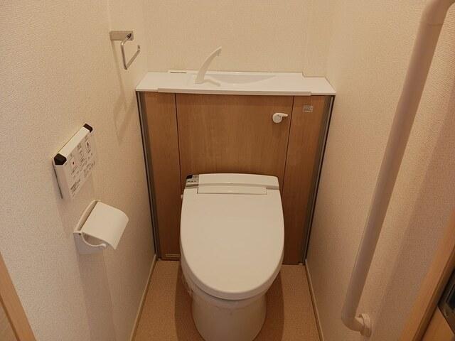 グラングラーツ（103） トイレ